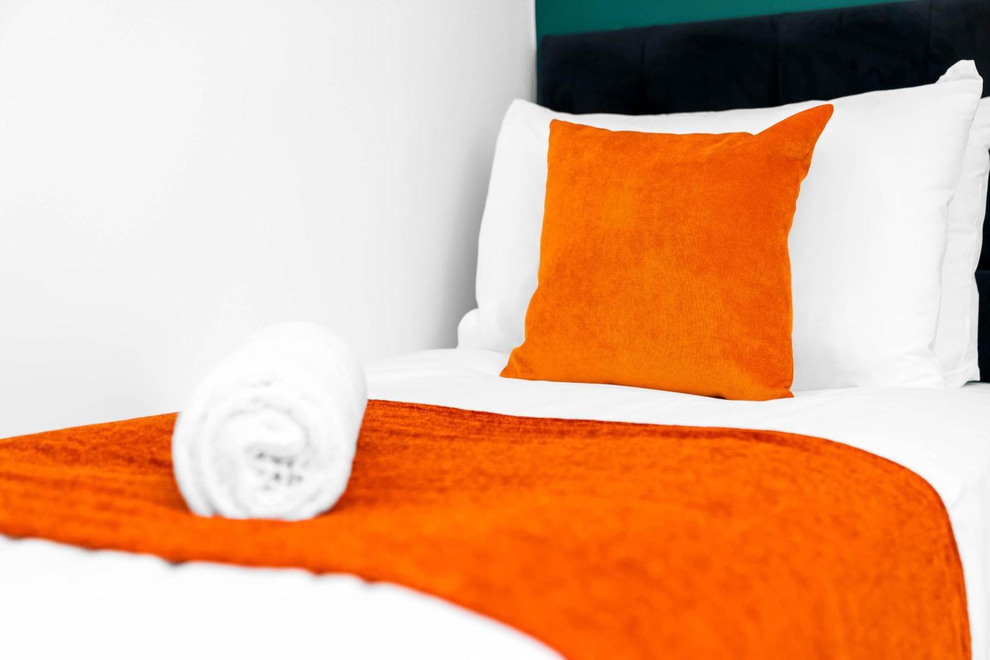 Luxury 3 Bedroom Apartment - Terrace - Near City Centre - Wifi - Smart Tv 1Mr Birmingham Exteriér fotografie