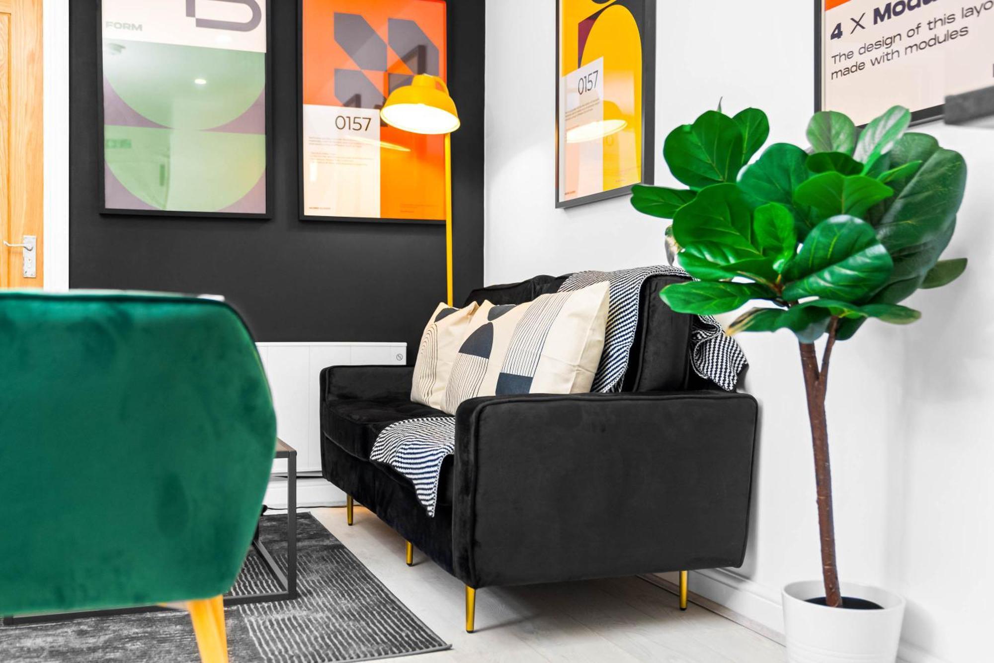 Luxury 3 Bedroom Apartment - Terrace - Near City Centre - Wifi - Smart Tv 1Mr Birmingham Exteriér fotografie
